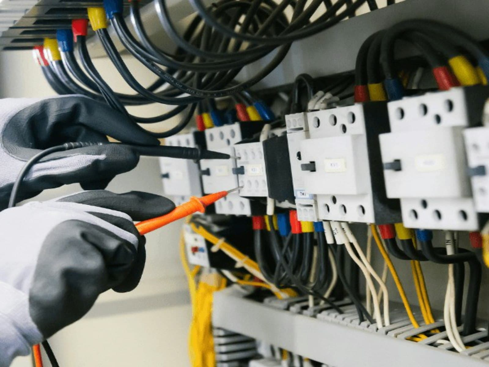 Oprava elektriny